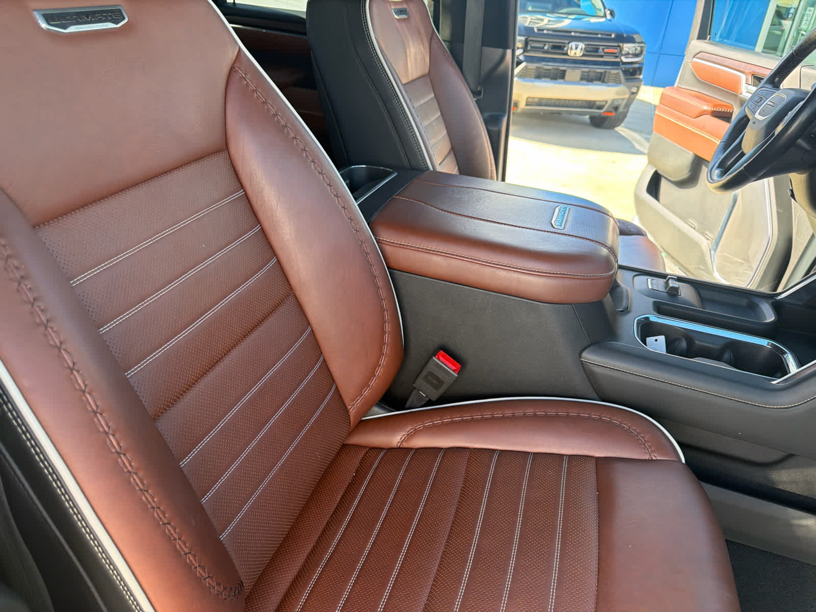 2024 GMC Sierra 2500HD Denali Ultimate - Photo 40