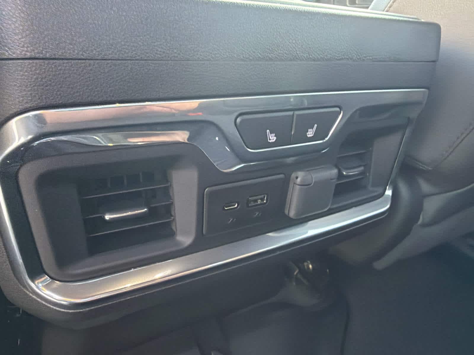 2023 GMC Sierra 2500HD AT4 - Photo 43