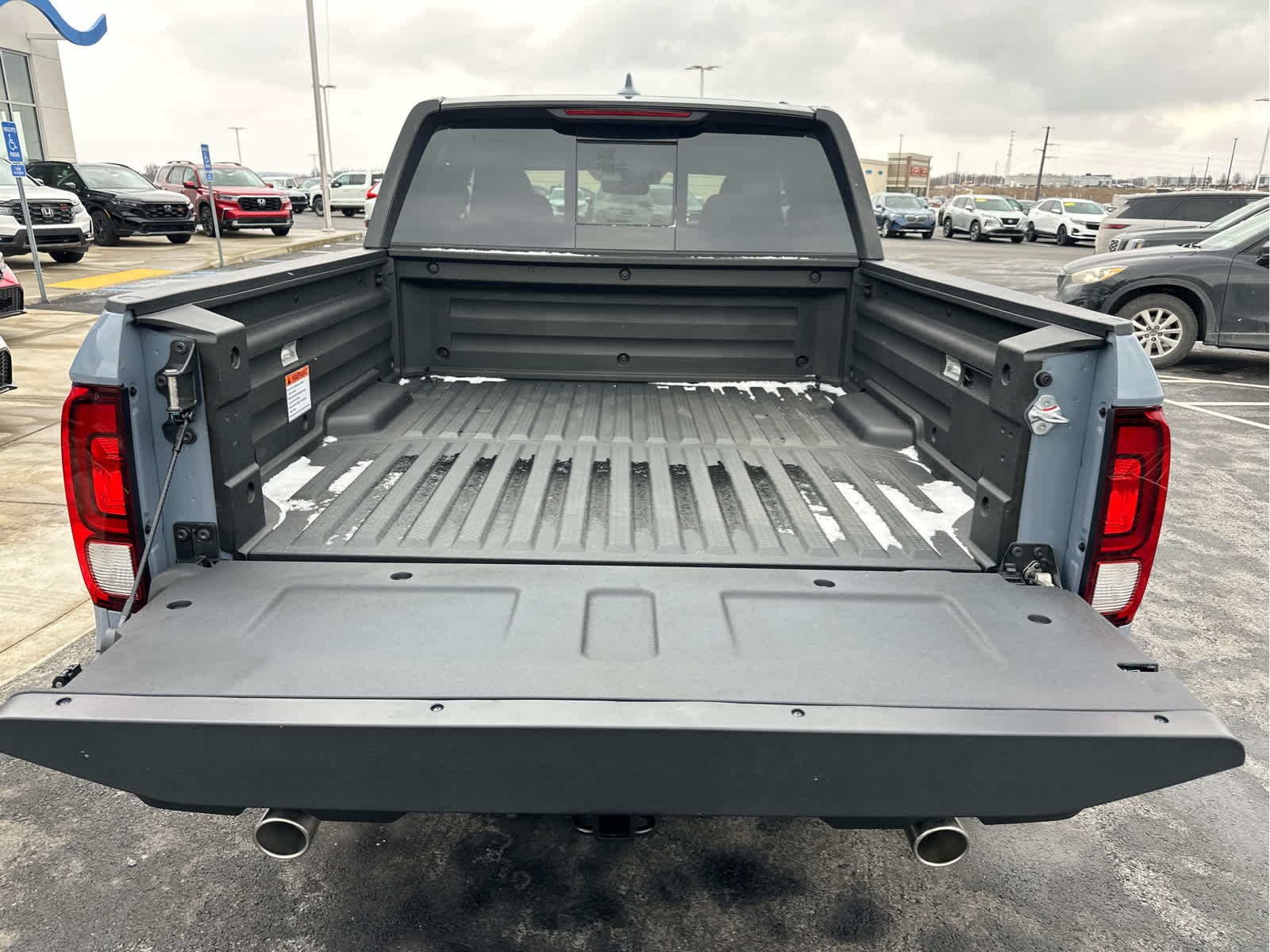 2026 Honda Ridgeline Black Edition - Photo 16