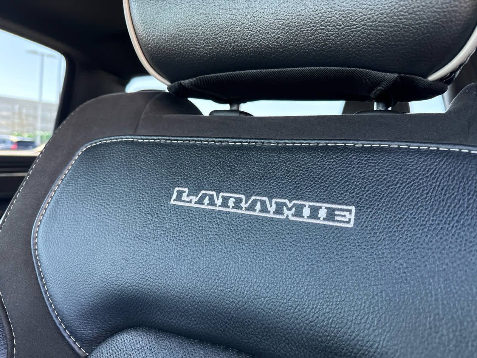 2024 RAM Ram 1500 Pickup Laramie - Photo 25