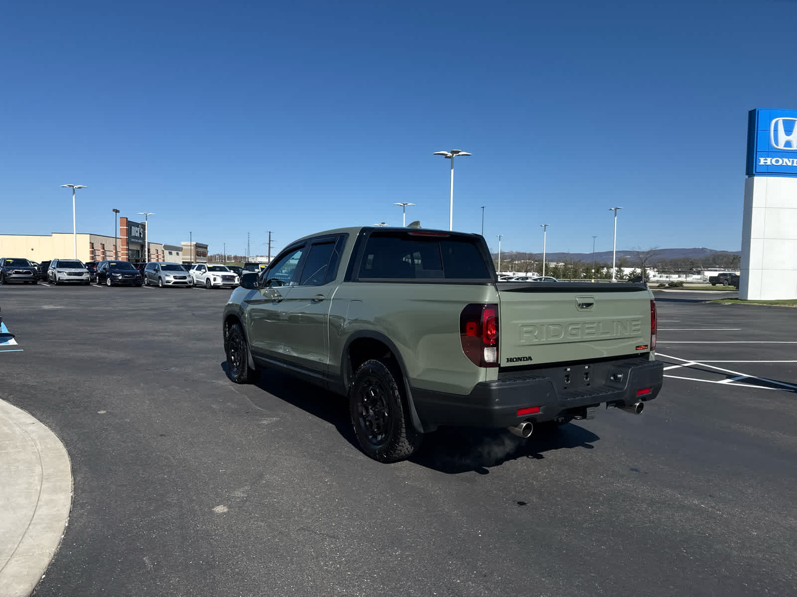 2026 Honda Ridgeline TrailSport - Photo 9