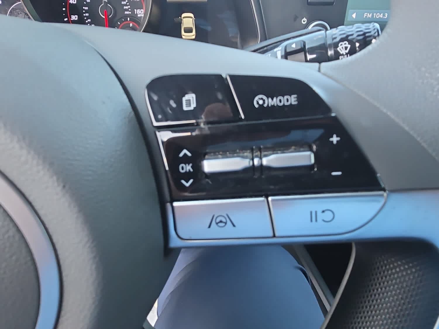 2022 Hyundai Elantra SEL - Photo 32