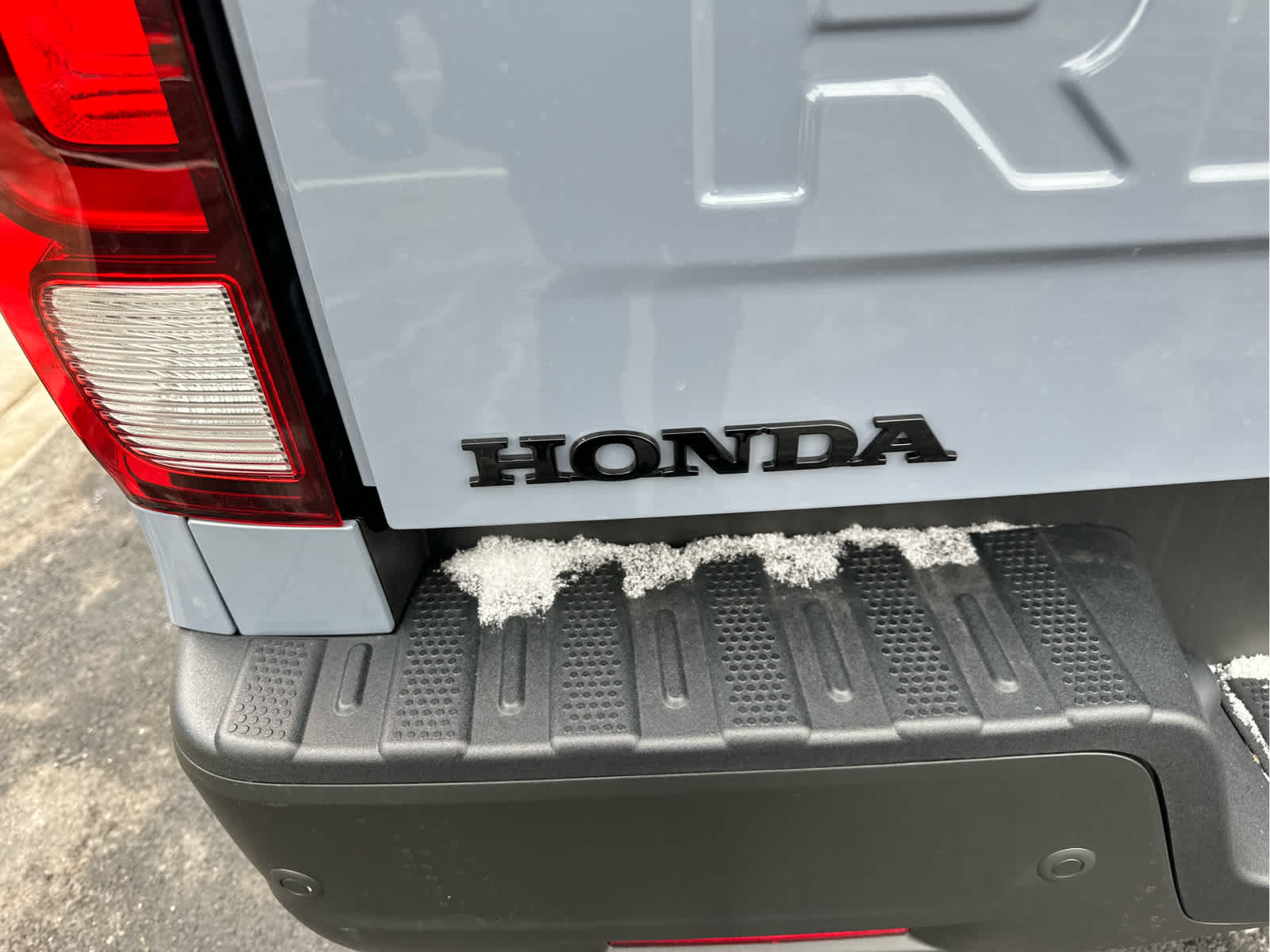 2026 Honda Ridgeline Black Edition - Photo 13