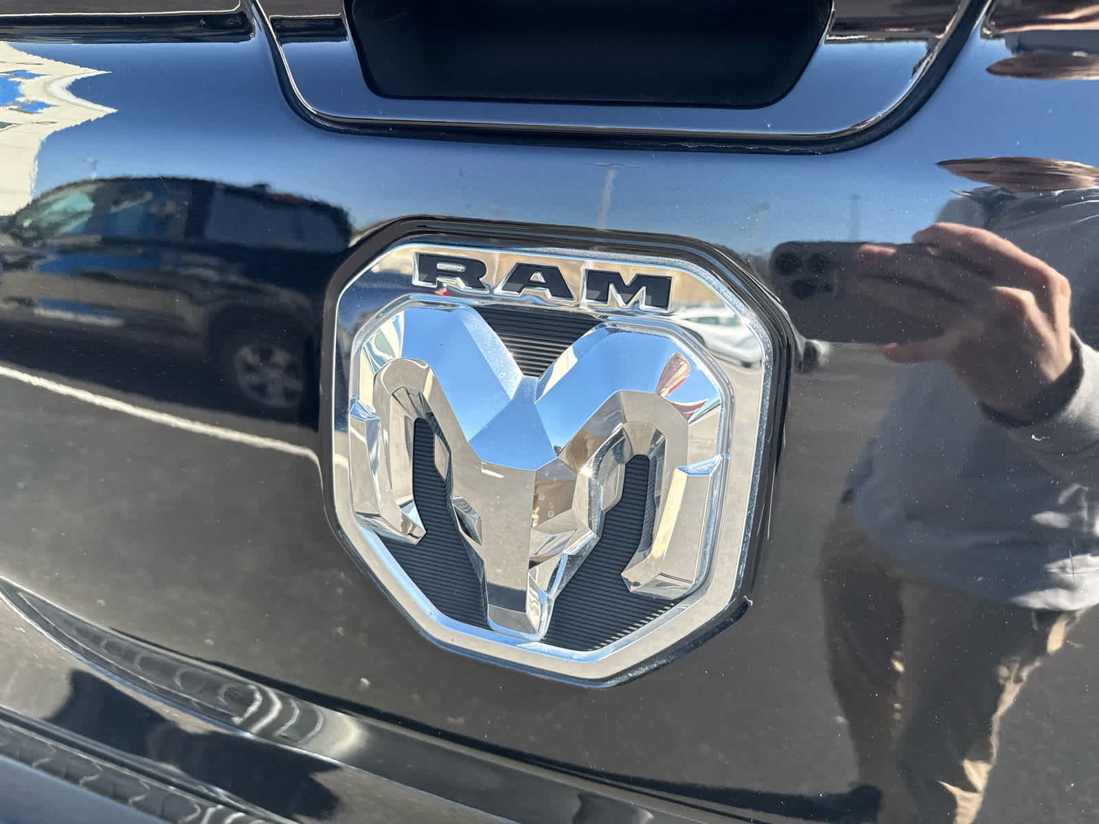 2024 RAM Ram 1500 Pickup Laramie - Photo 13