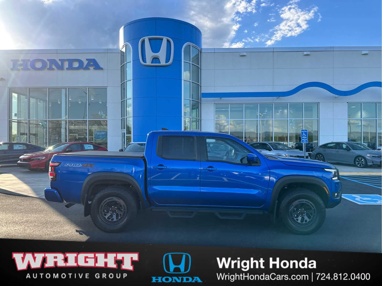 2025 Nissan Frontier PRO-4X Crew Cab 4X4's photo