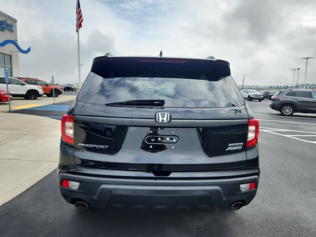 Used 2021 Honda Passport Touring AWD SUV