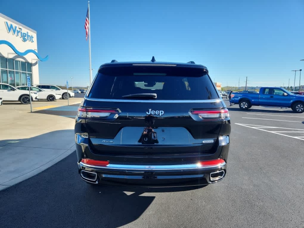 Used 2023 Jeep Grand Cherokee L Overland SUV