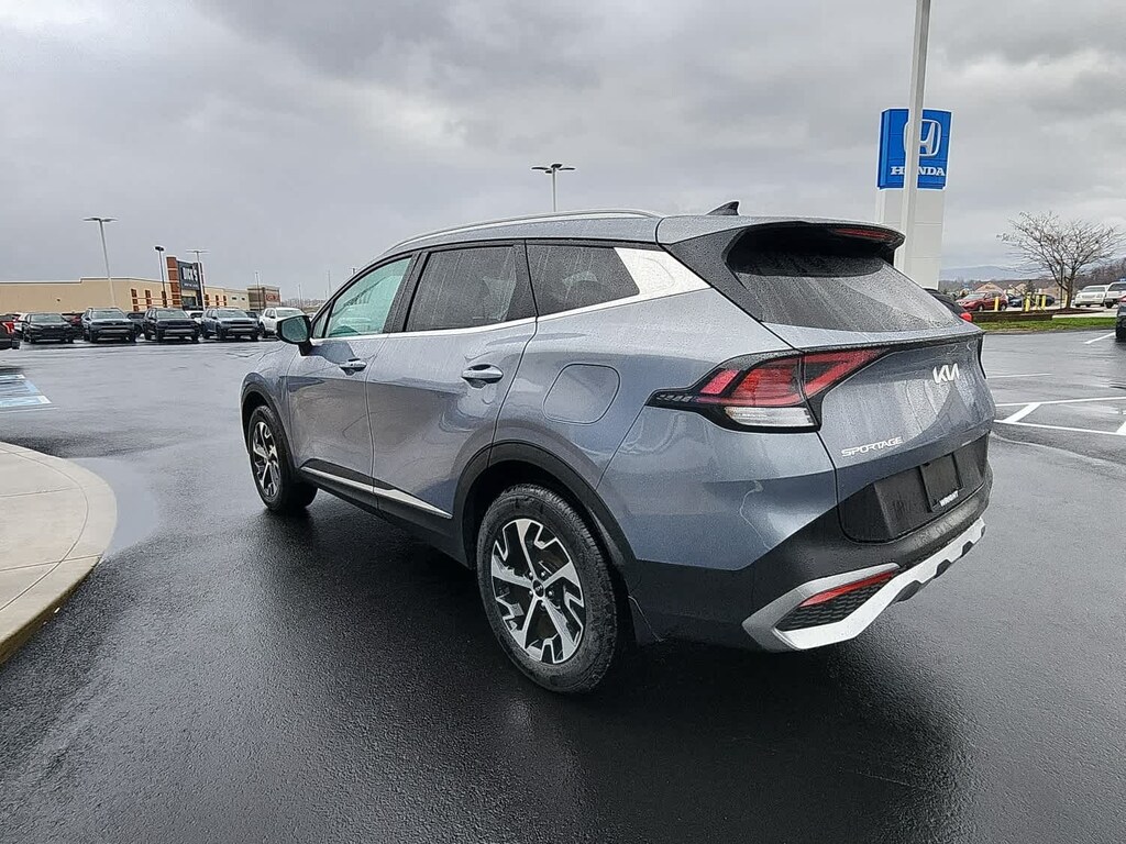 Used 2023 Kia Sportage EX SUV