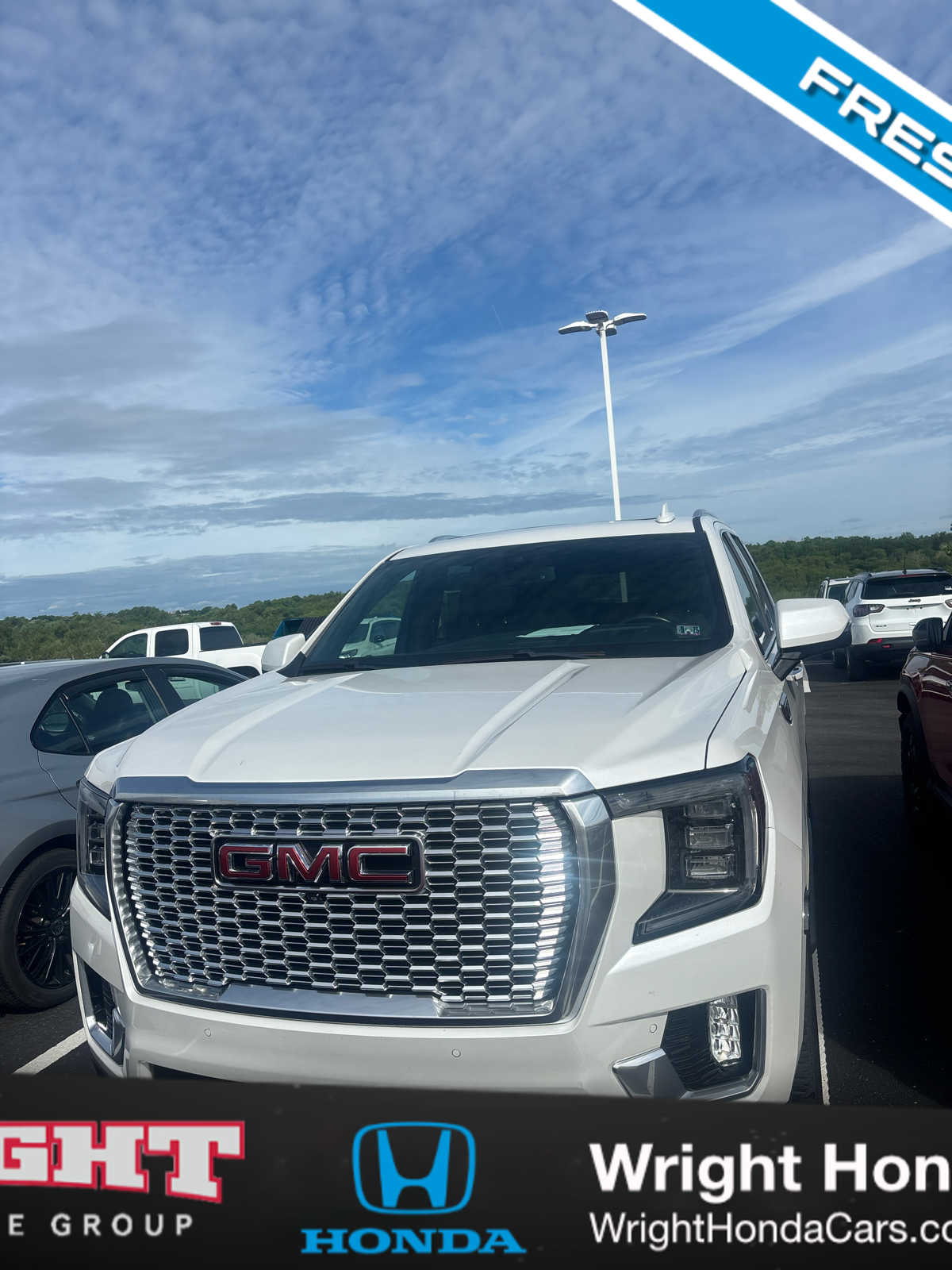 2021 GMC Yukon 4WD Denali's photo