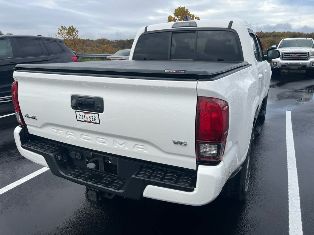 Used 2022 Toyota Tacoma SR V6 Truck Double Cab