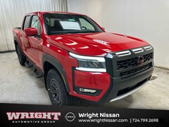 2025 Nissan Frontier PRO-4X Truck Crew Cab
