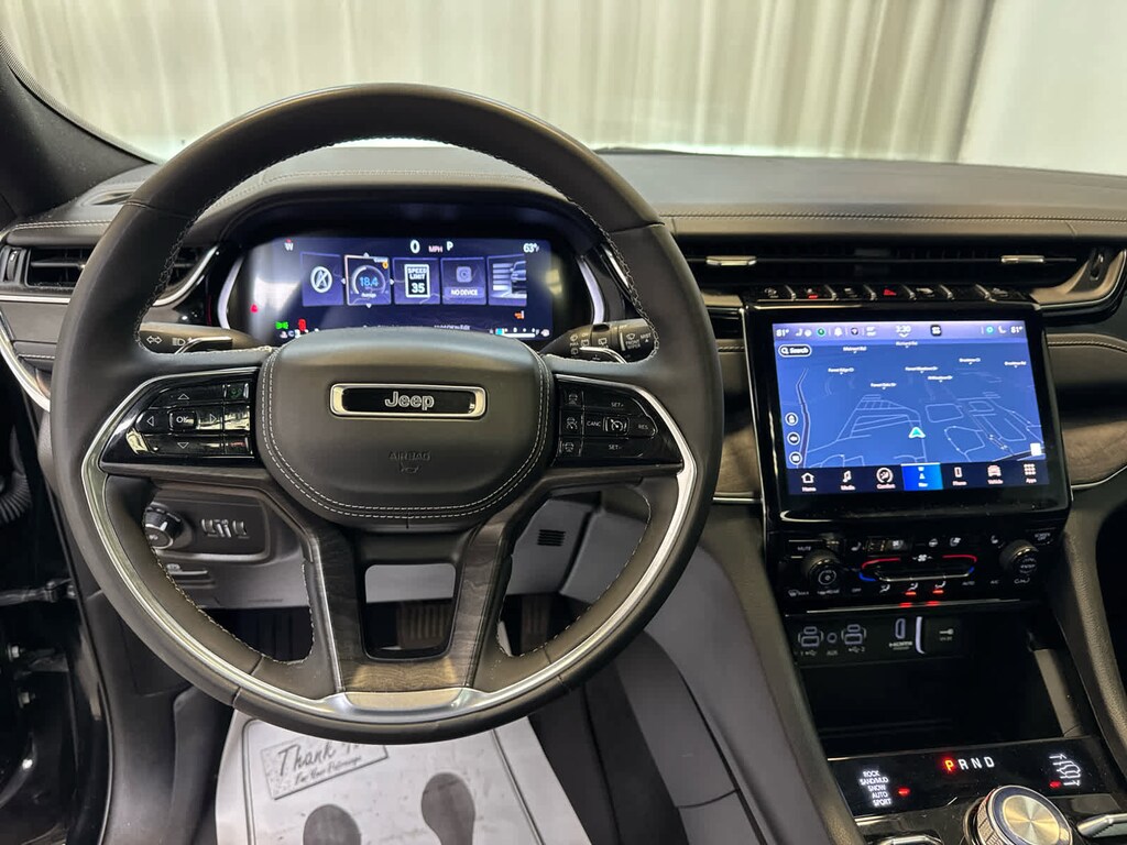 Used 2023 Jeep Grand Cherokee L Overland SUV