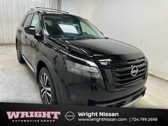 2025 Nissan Pathfinder Platinum SUV