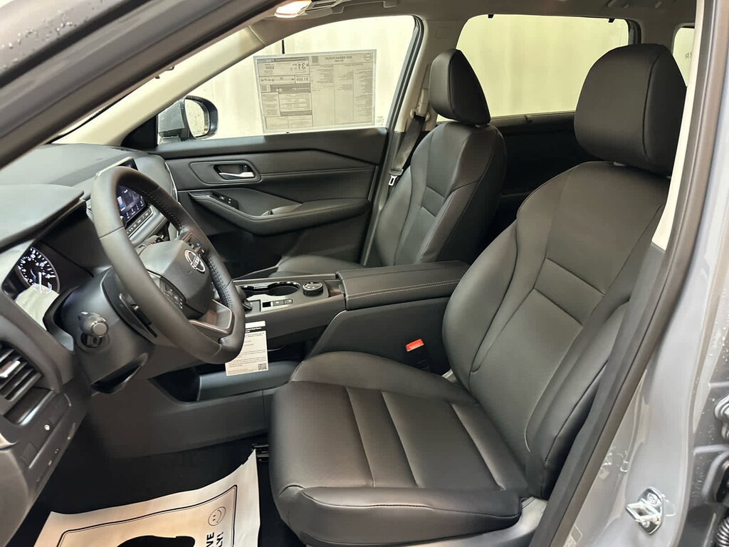 New 2026 Nissan Rogue SV SUV