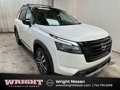 2025 Nissan Pathfinder Platinum SUV