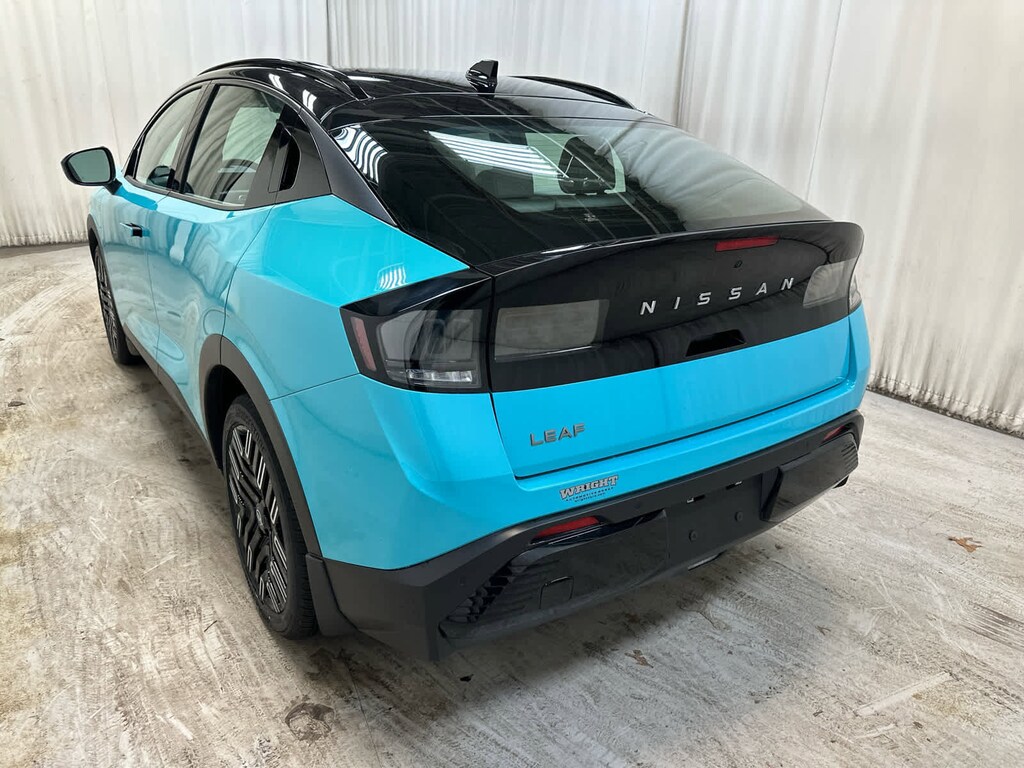 New 2026 Nissan LEAF PLATINUM+ SUV