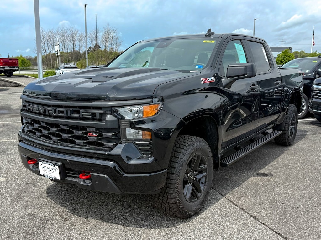 New 2026 Chevrolet Silverado 1500 Custom Trail Boss Truck Crew Cab