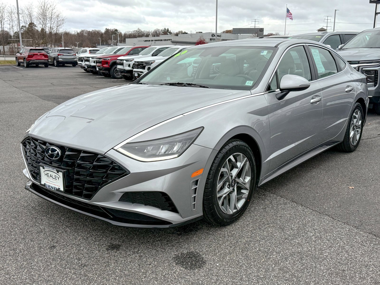2023 Hyundai Sonata SEL photo 3