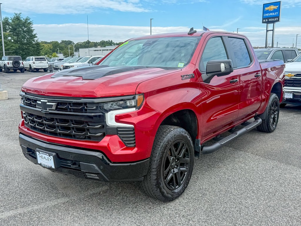 Used 2024 Chevrolet Silverado 1500 LT Trail Boss Truck Crew Cab