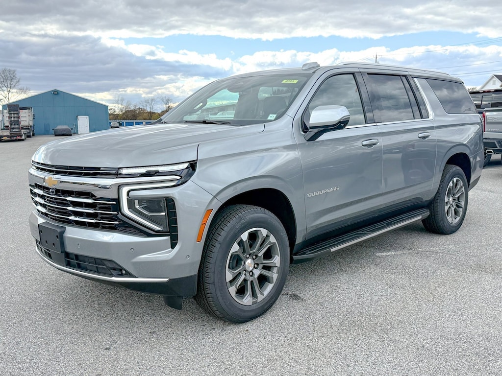 New 2026 Chevrolet Suburban LT SUV