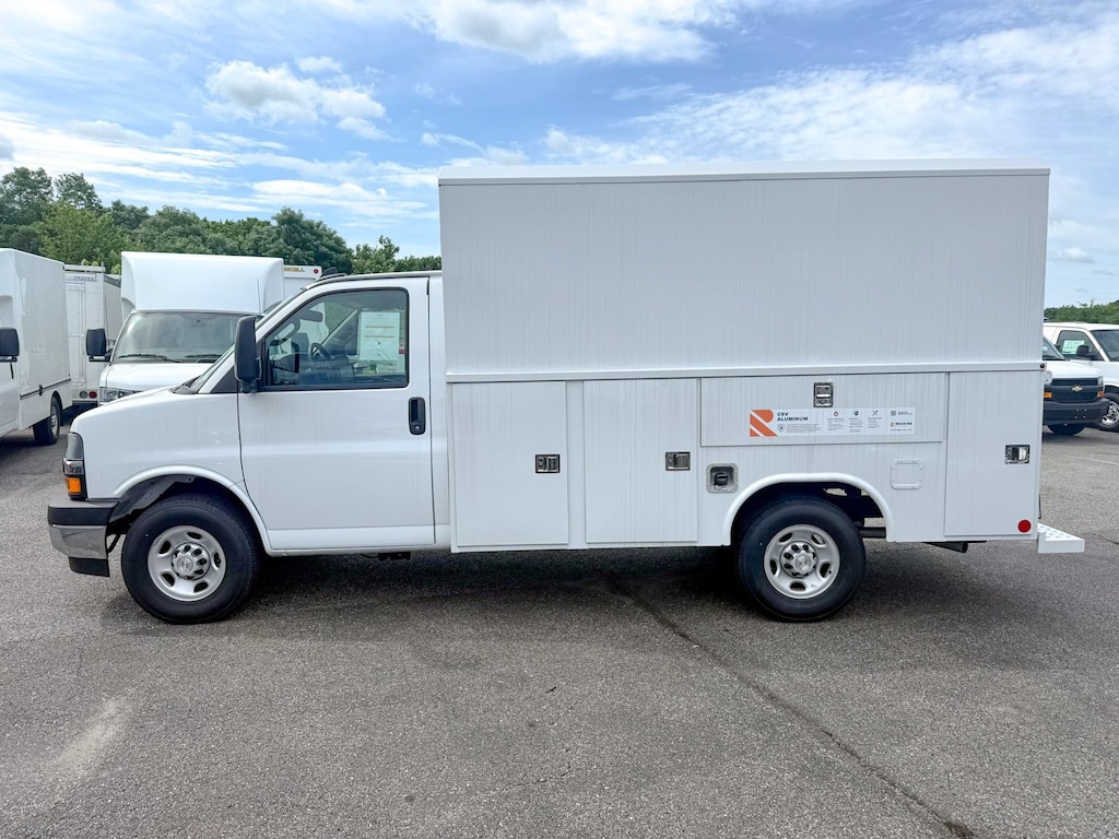 New 2025 Chevrolet Express Cutaway 3500 1WT Cutaway Van