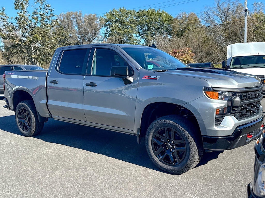 New 2026 Chevrolet Silverado 1500 Custom Trail Boss Truck Crew Cab