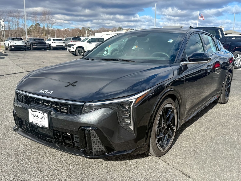 Used 2025 Kia K4 GT-Line Sedan