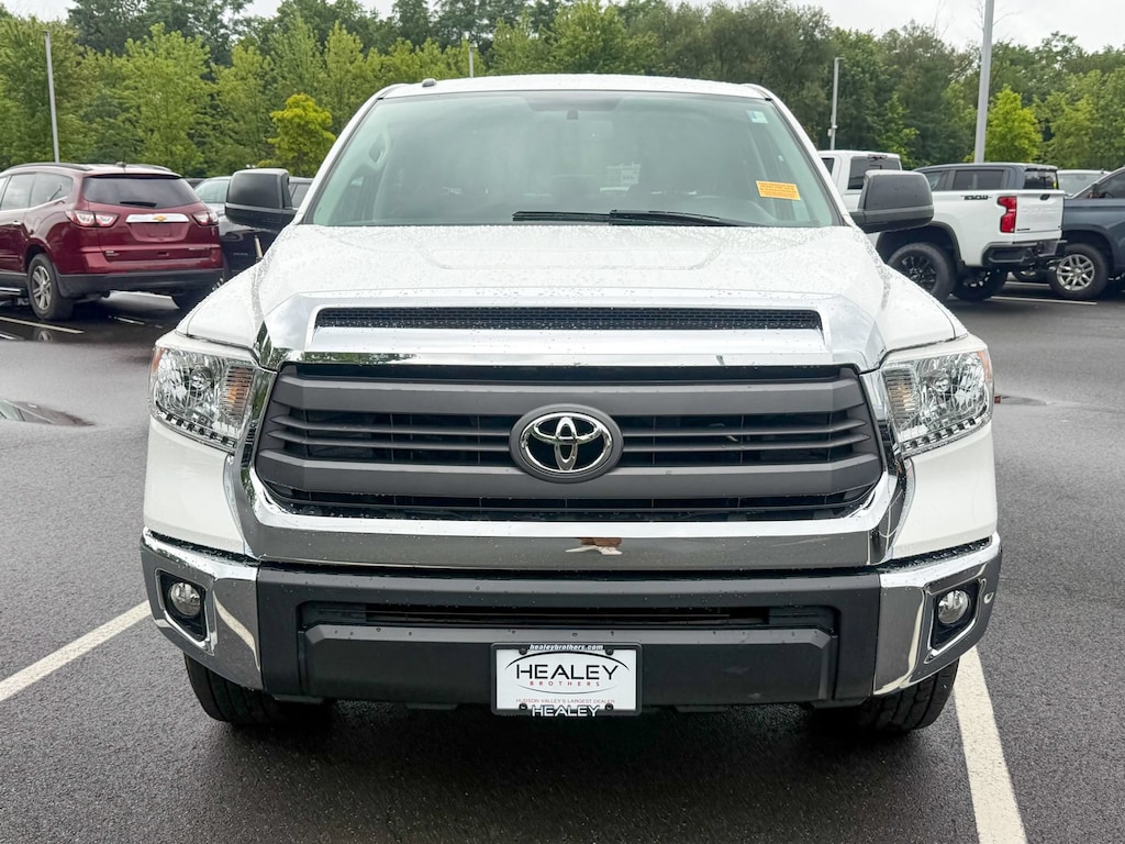Used 2015 Toyota Tundra SR5 5.7L V8 Truck CrewMax