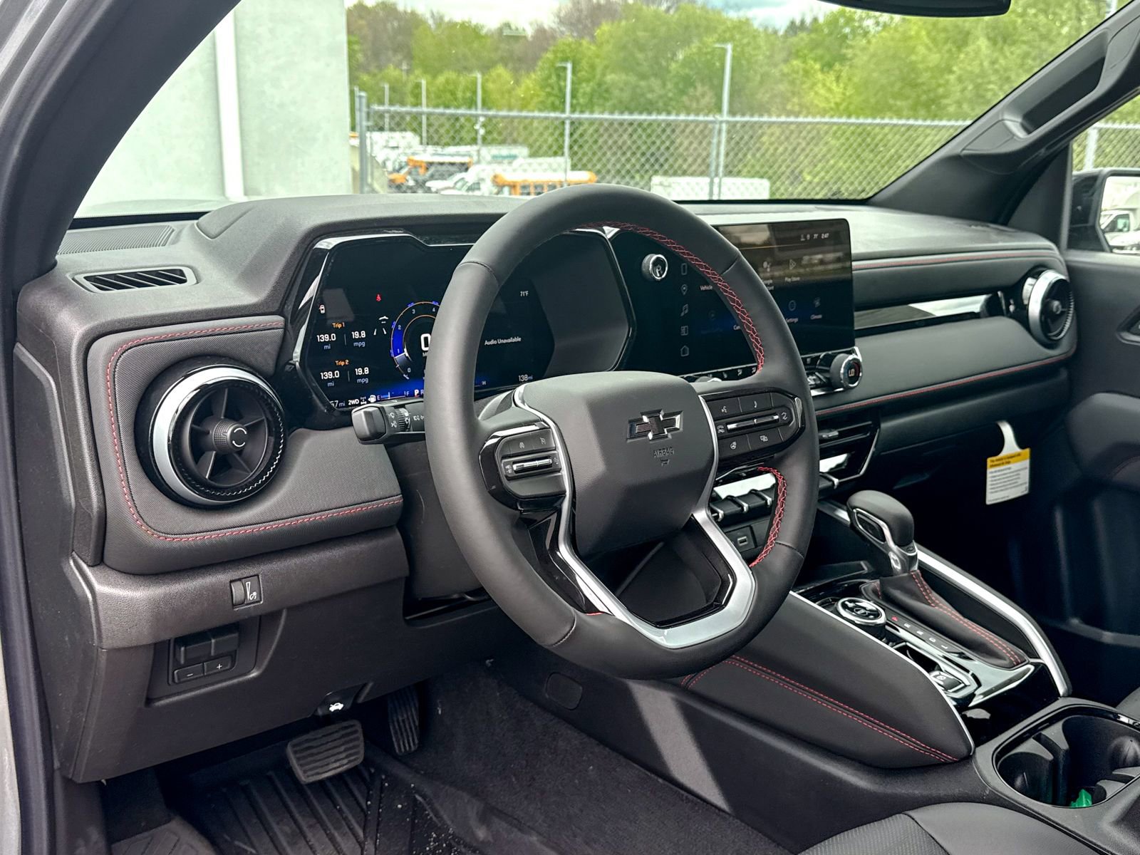 2026 Chevrolet Colorado Z71 - Photo 15