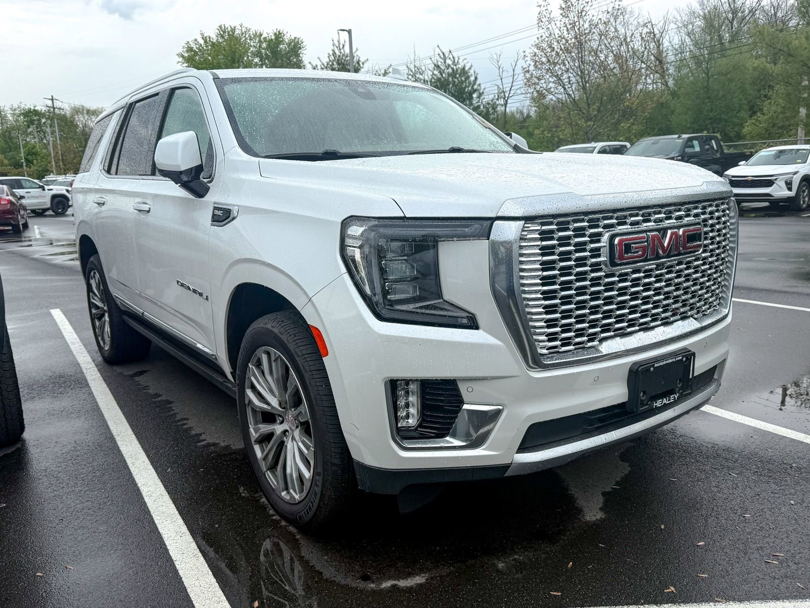 2021 GMC Yukon 4WD Denali's photo