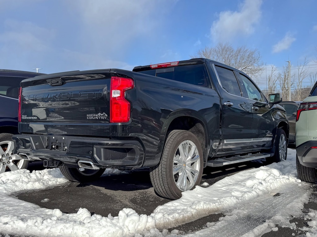 Used 2026 Chevrolet Silverado 1500 High Country Truck Crew Cab