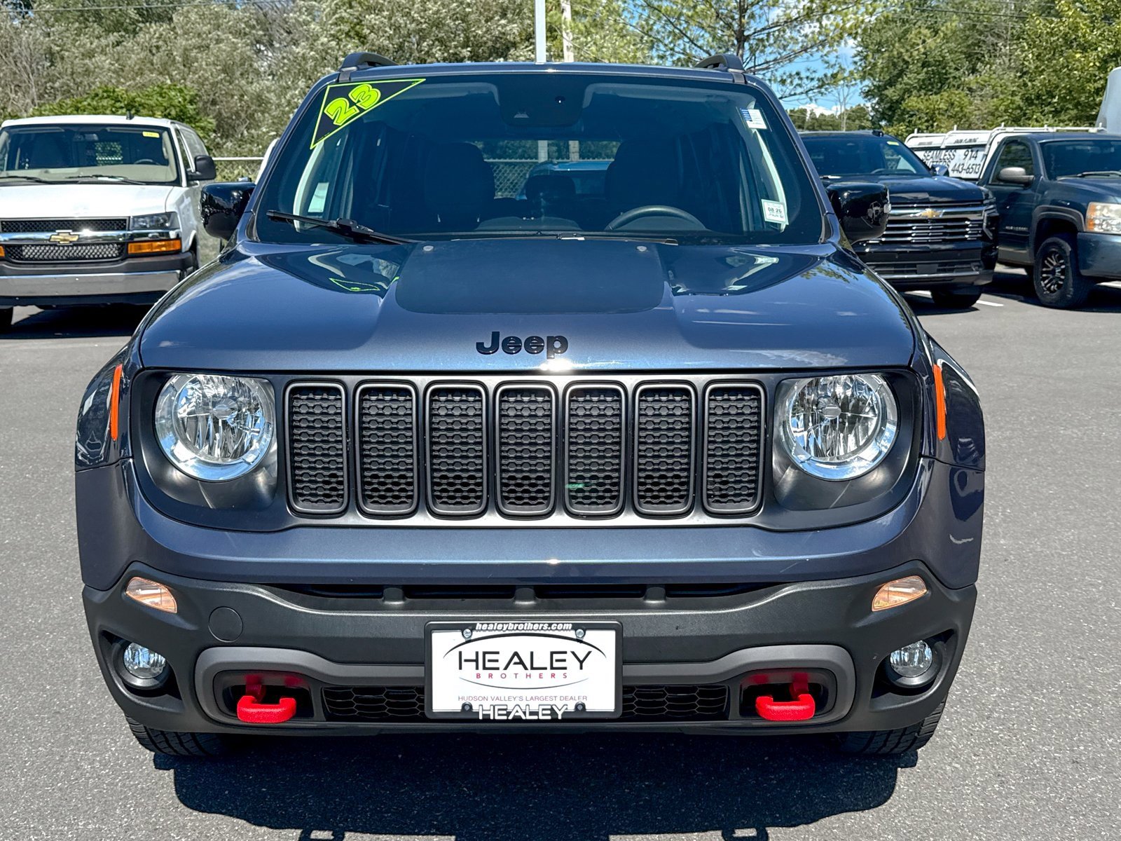 2023 Jeep Renegade Trailhawk photo 4