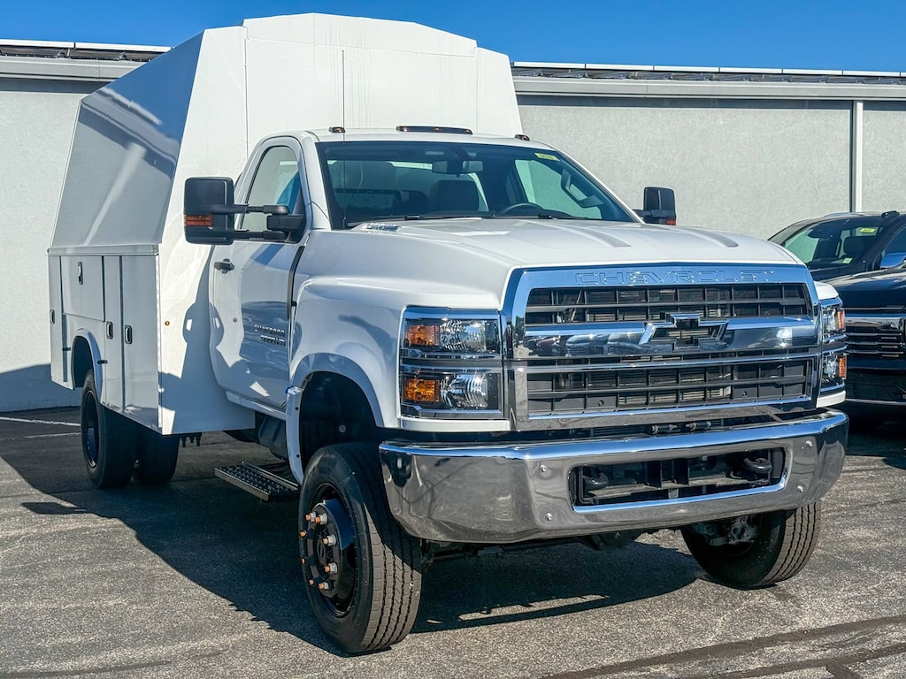 New 2025 Chevrolet Silverado 5500 HD Work Truck Truck Regular Cab