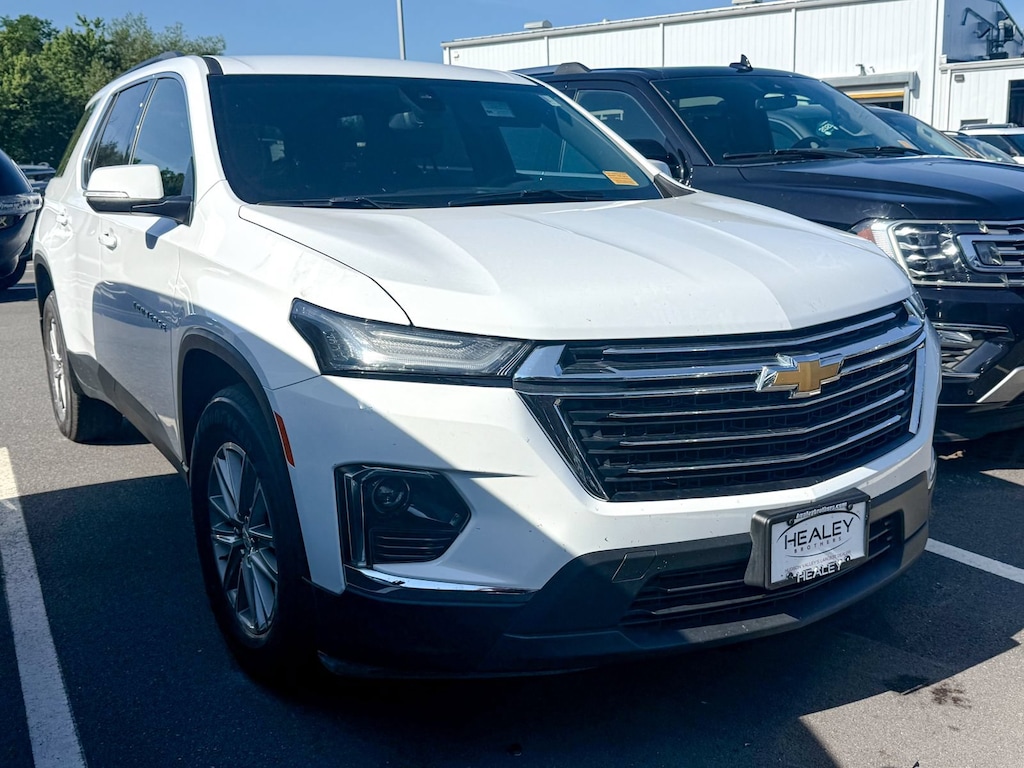 Used 2023 Chevrolet Traverse LT Leather SUV