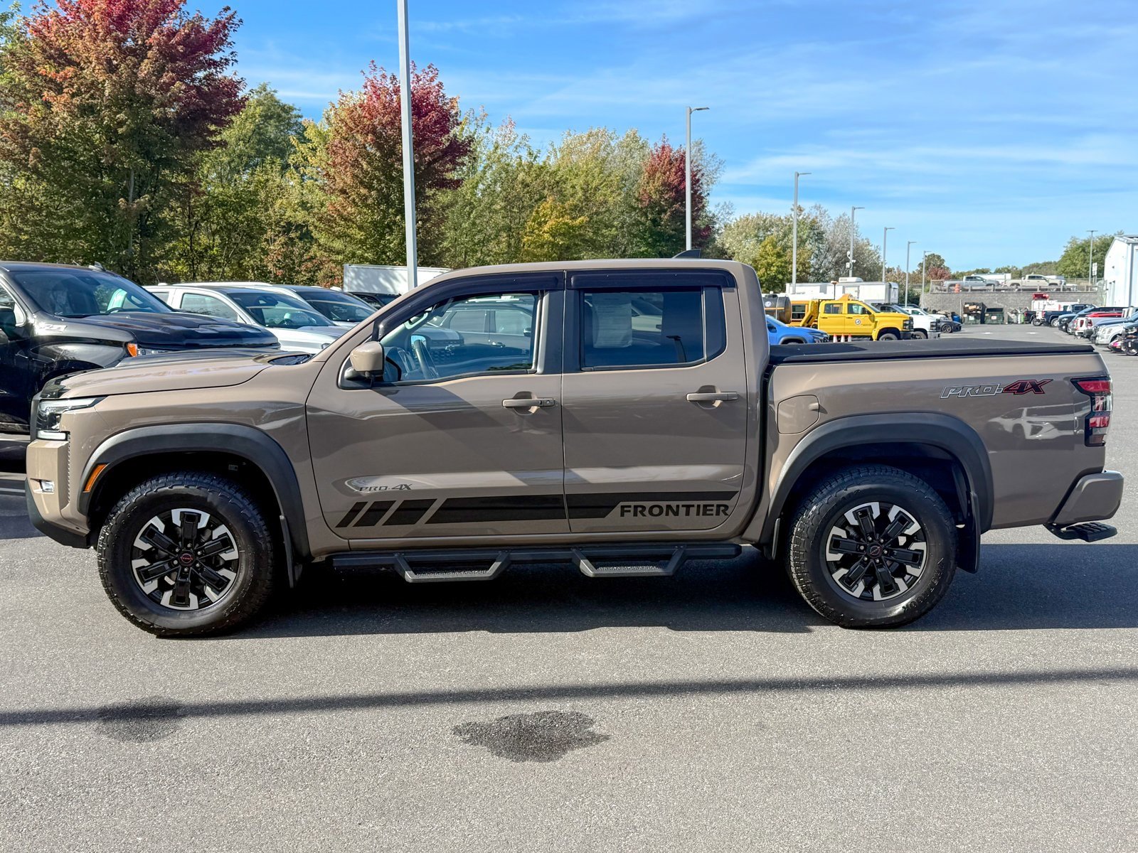 2022 Nissan Frontier PRO-4X photo 4