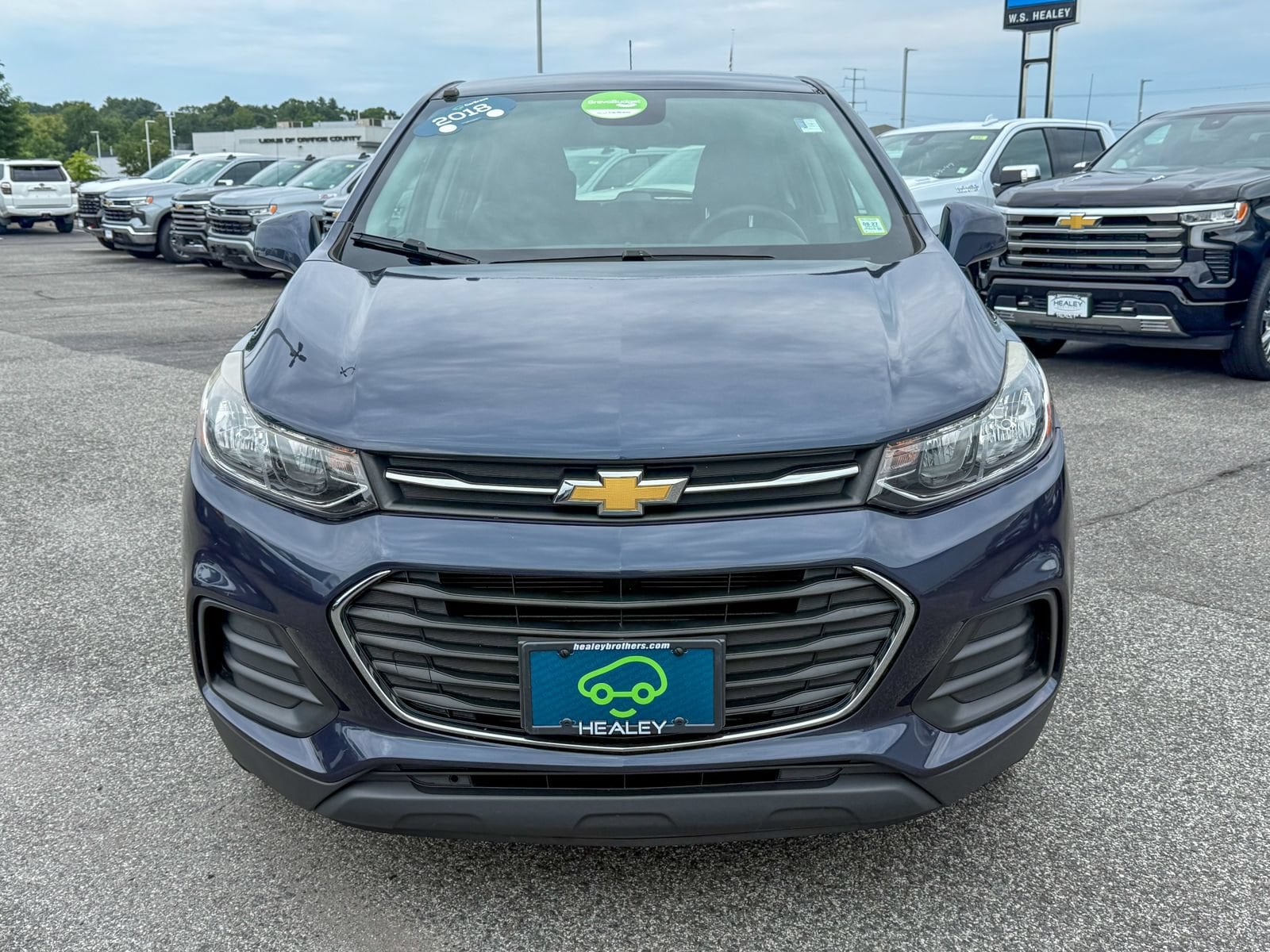 Used 2018 Chevrolet Trax LS with VIN 3GNCJNSB5JL237911 for sale in New Hampton, NY