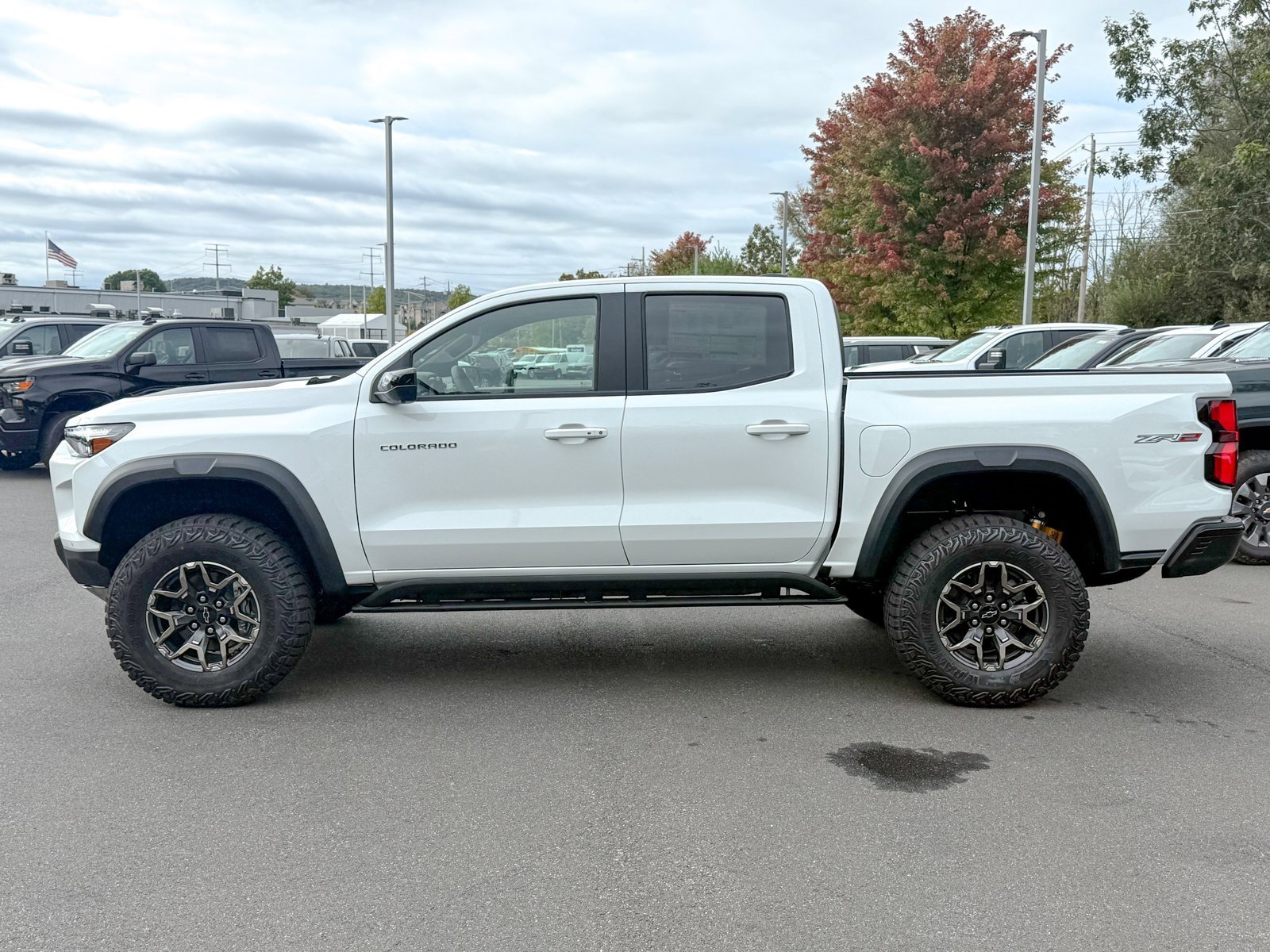 2026 Chevrolet Colorado ZR2 photo 2