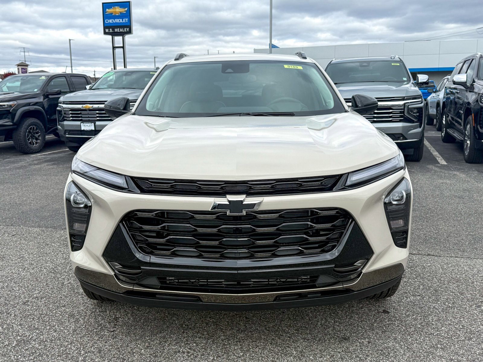 2026 Chevrolet Trax ACTIV photo 2