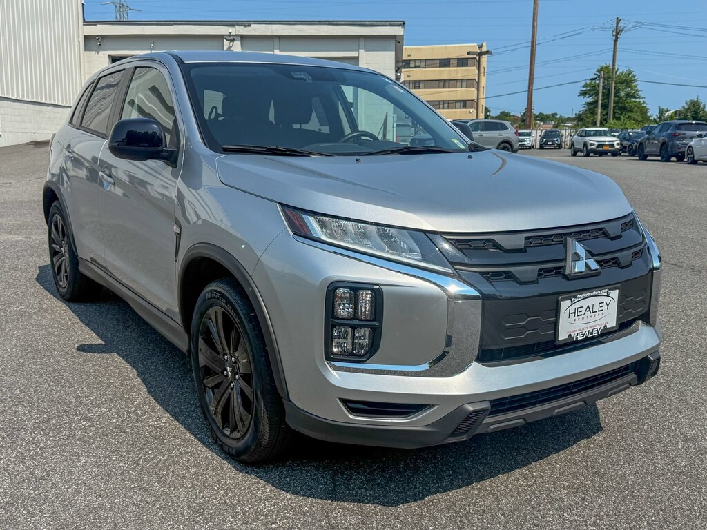 Used 2025 Mitsubishi Outlander Sport 2.0 LE AWC SUV