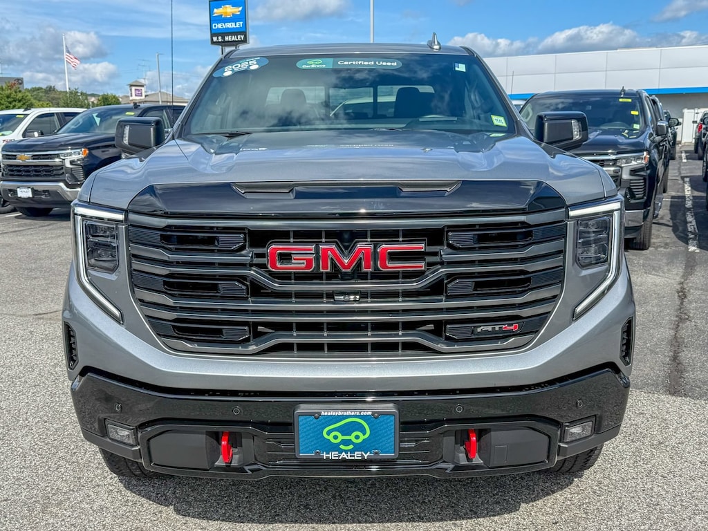 Used 2025 GMC Sierra 1500 AT4 Truck Crew Cab
