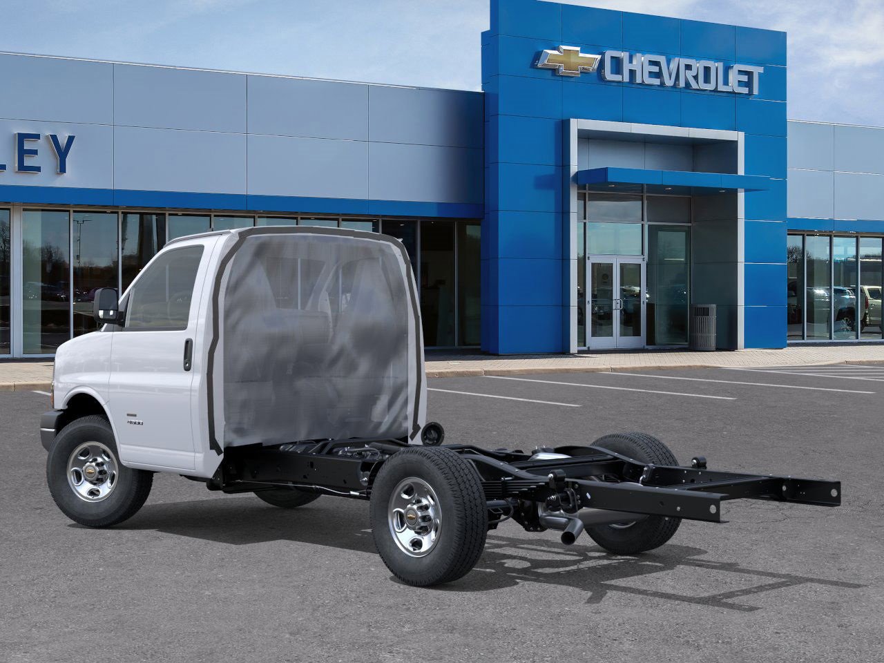 2025 Chevrolet Express 3500 Cutaway Van photo 2