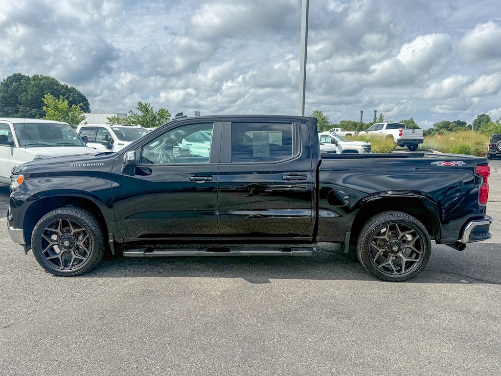 Used 2024 Chevrolet Silverado 1500 LT Truck Crew Cab