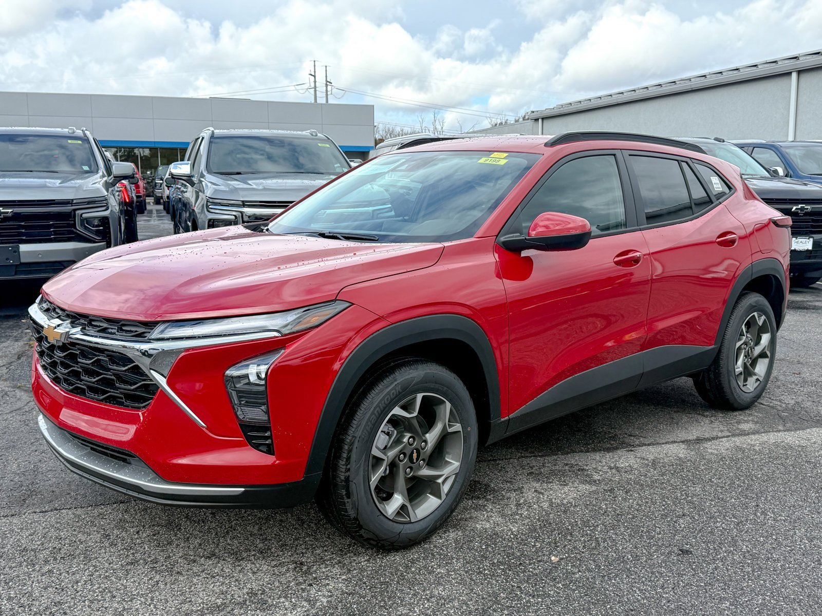 2026 Chevrolet Trax LT photo 3