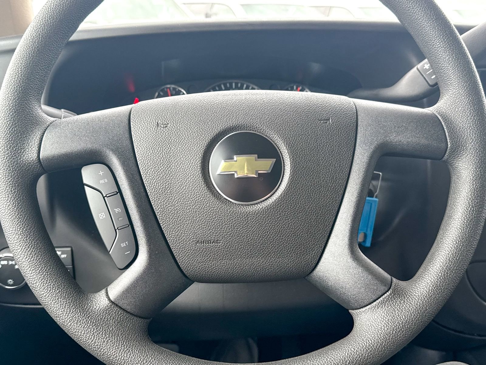 2025 Chevrolet Express Cargo Work Van - Photo 39