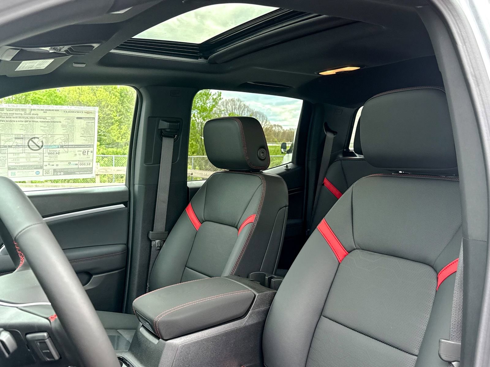 2026 Chevrolet Colorado Z71 - Photo 19
