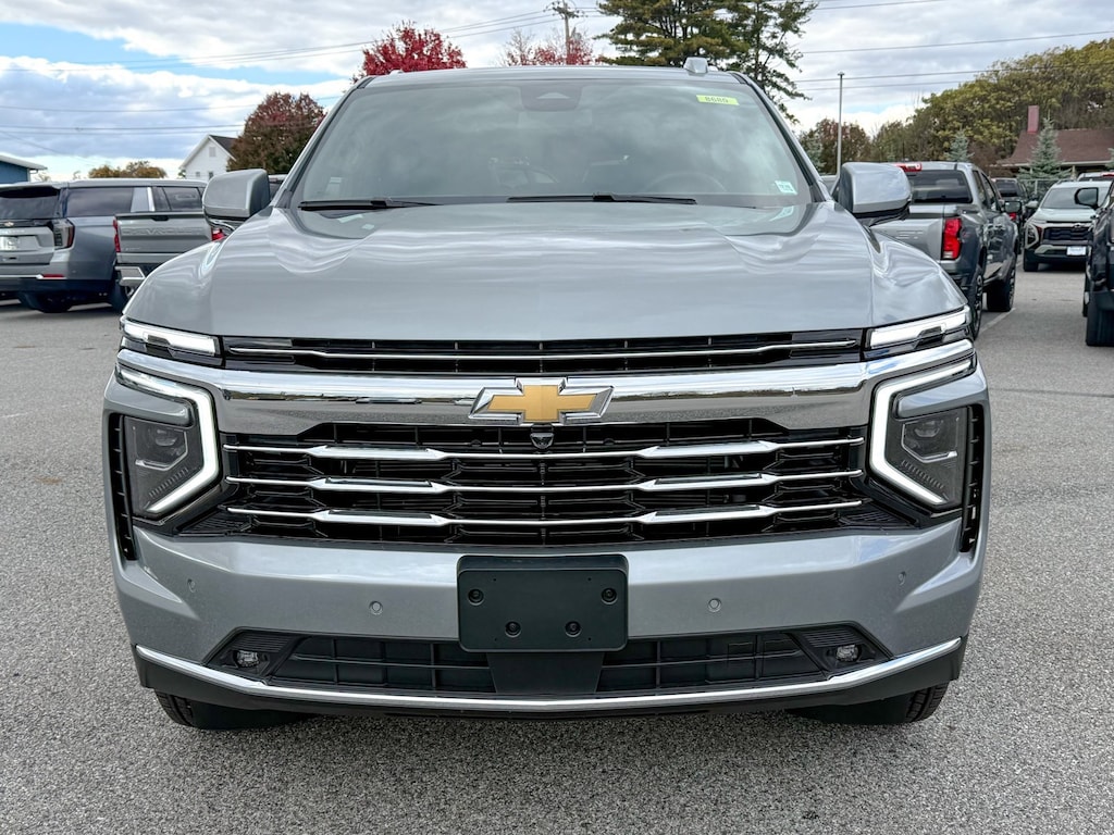 New 2026 Chevrolet Suburban LT SUV