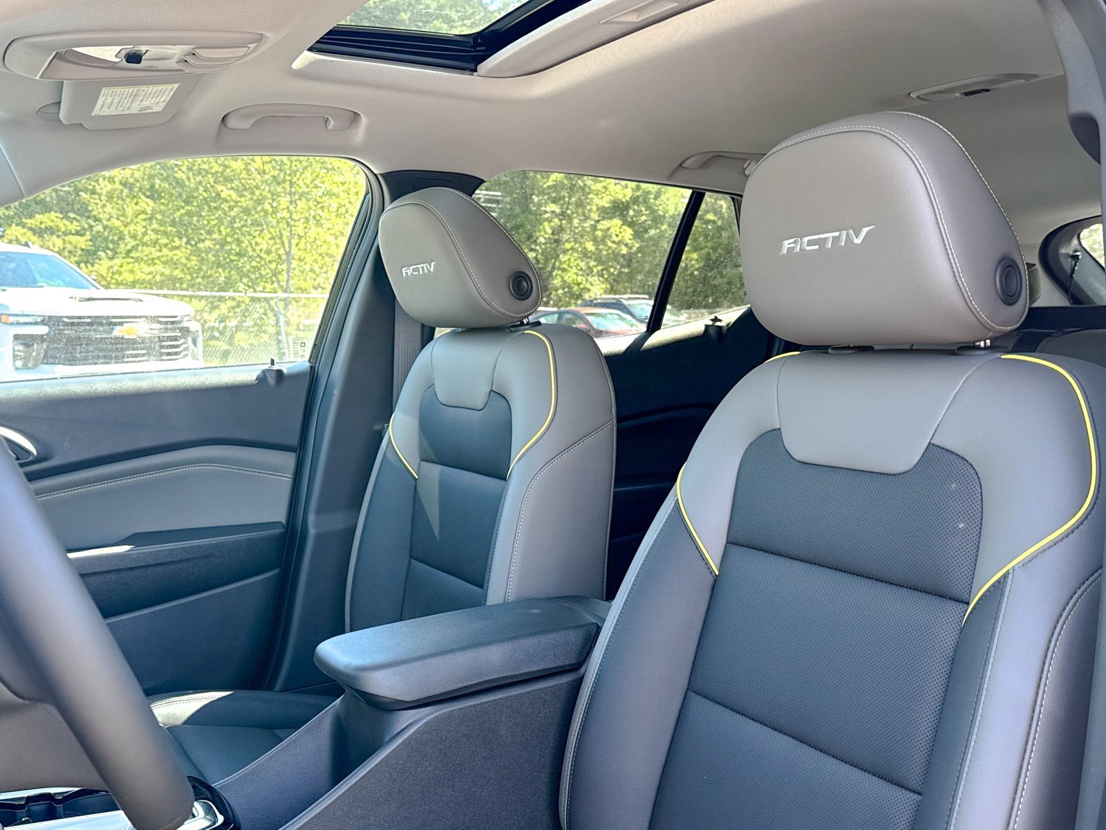 2025 Chevrolet Trax ACTIV photo 4