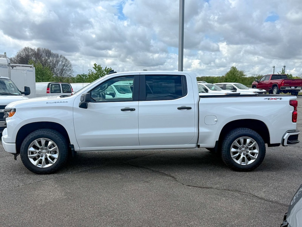 New 2026 Chevrolet Silverado 1500 Custom Truck Crew Cab