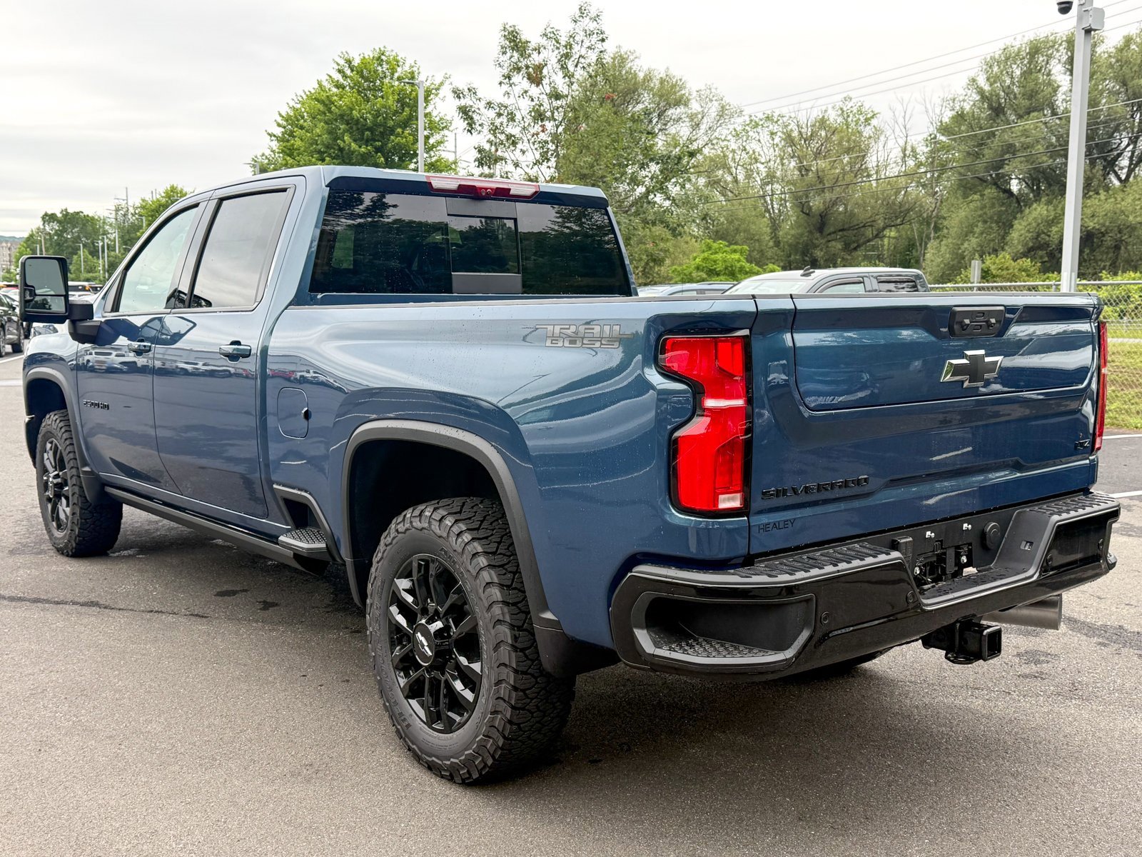 2025 Chevrolet Silverado 2500HD LTZ photo 2