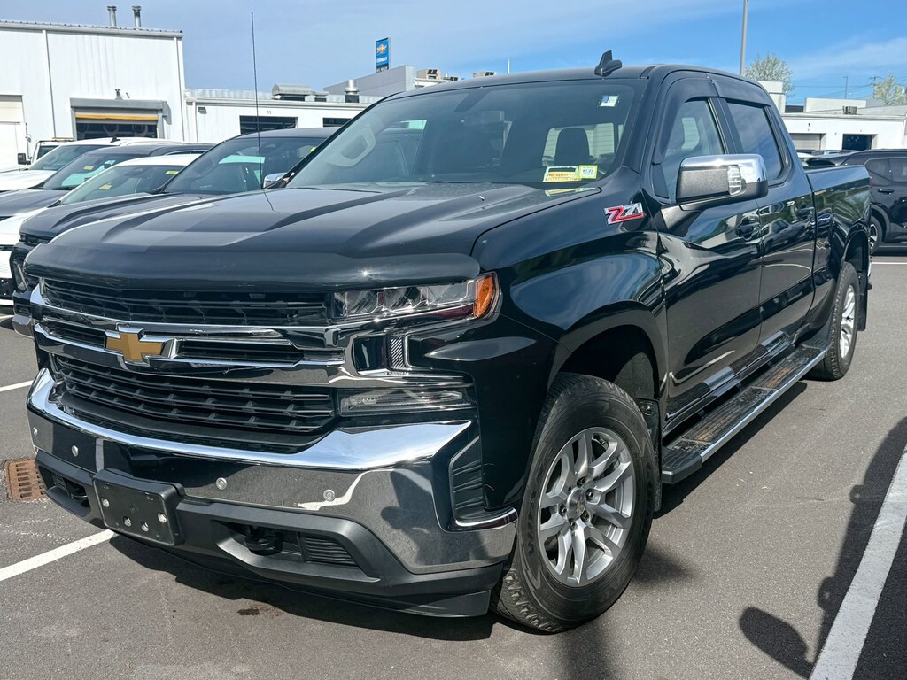 Used 2020 Chevrolet Silverado 1500 LT Truck Crew Cab